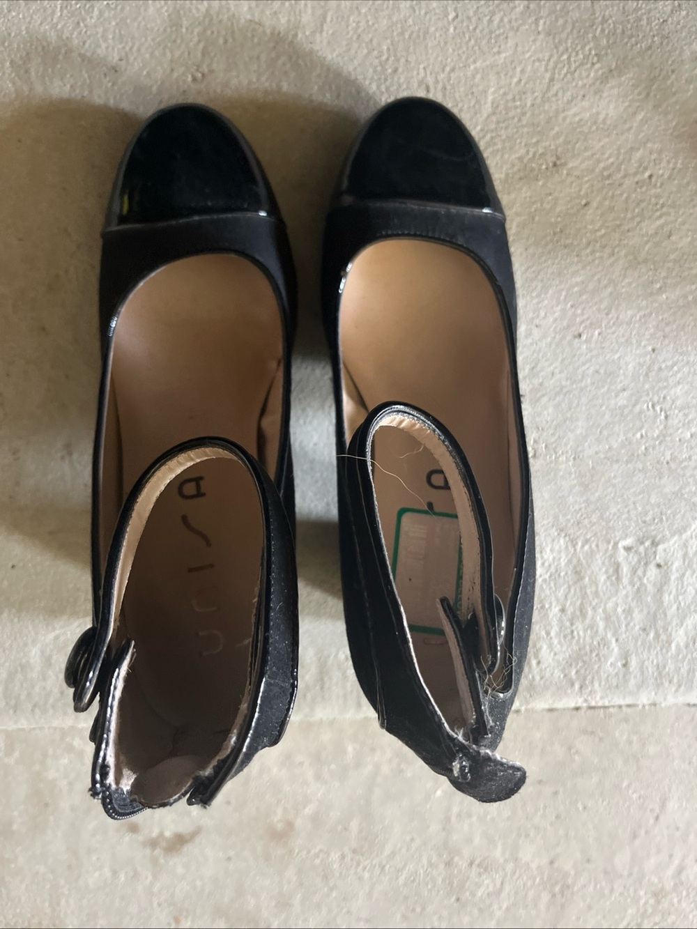 Unisa Stuart Black Patent Mary Jane Heels with Ankle Strap size 6.5